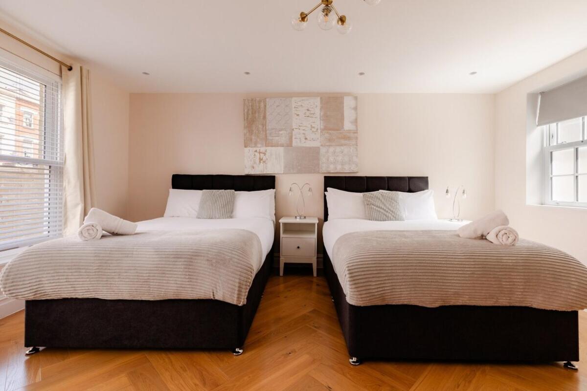 The Grand Royal Kilburn House - 4br/3br W Parking Ferienhaus