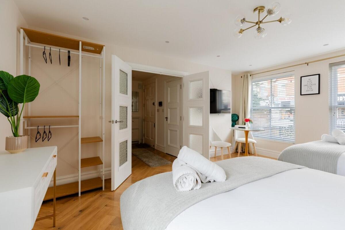 Ferienhaus The Grand Royal Kilburn House - 4br/3br W Parking *