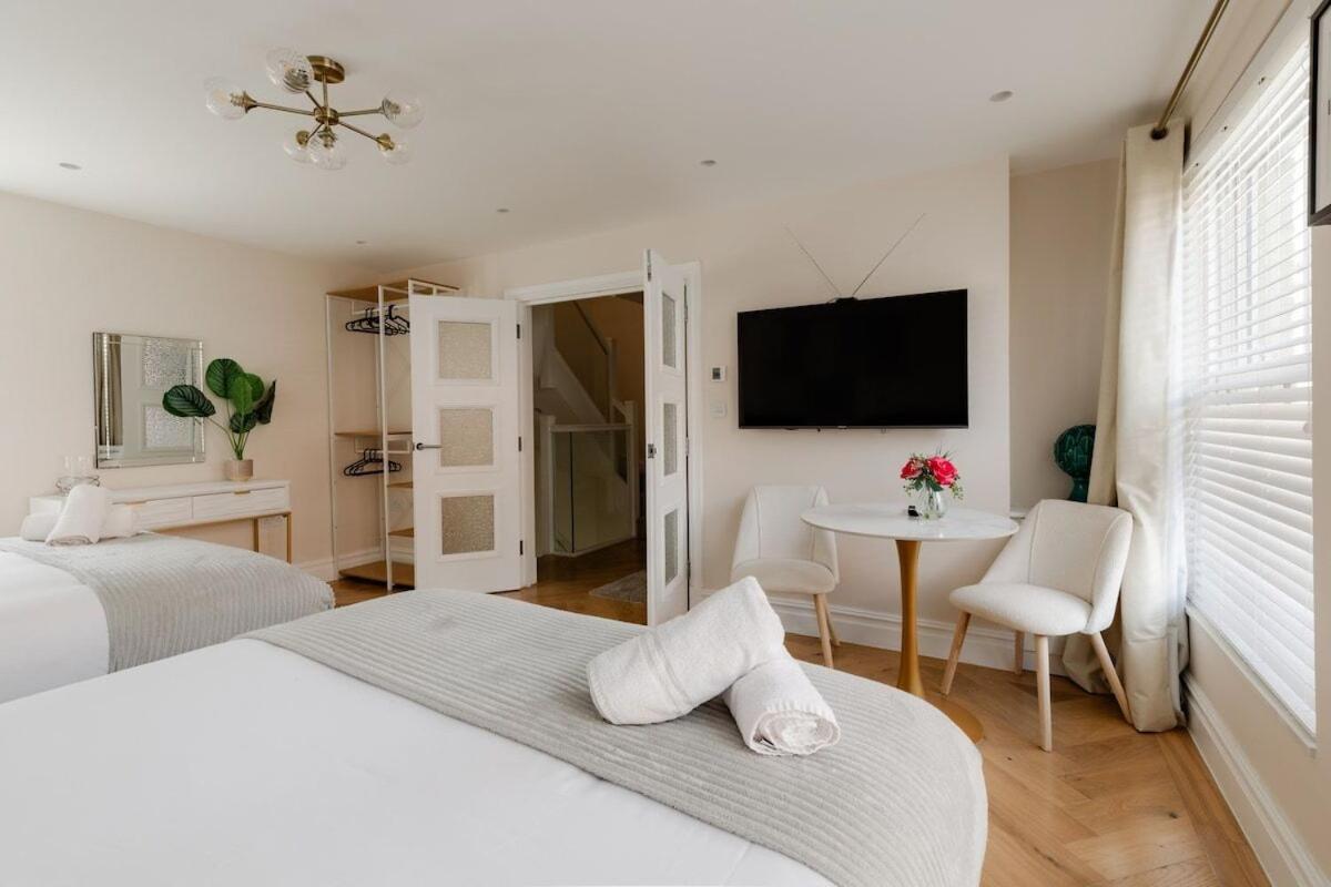 The Grand Royal Kilburn House - 4br/3br W Parking Ferienhaus *