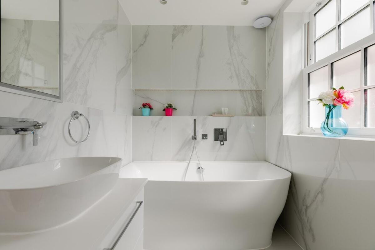 Ferienhaus The Grand Royal Kilburn House - 4br/3br W Parking *