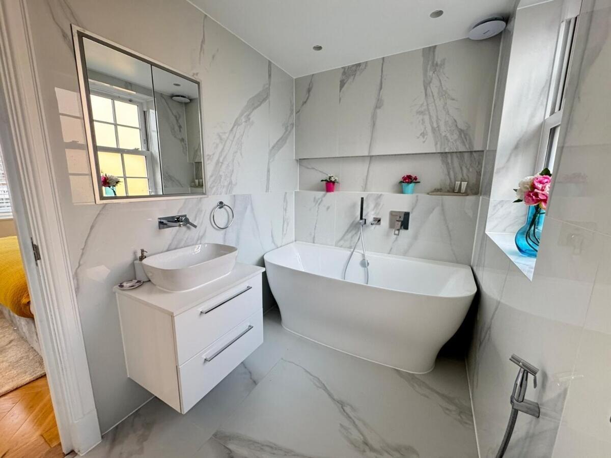 The Grand Royal Kilburn House - 4br/3br W Parking Ferienhaus
