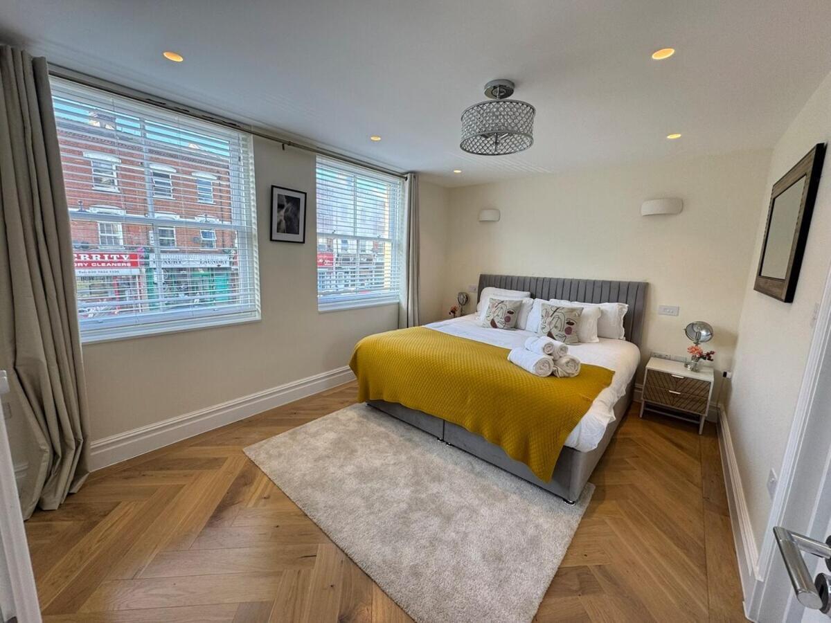 The Grand Royal Kilburn House - 4br/3br W Parking * London