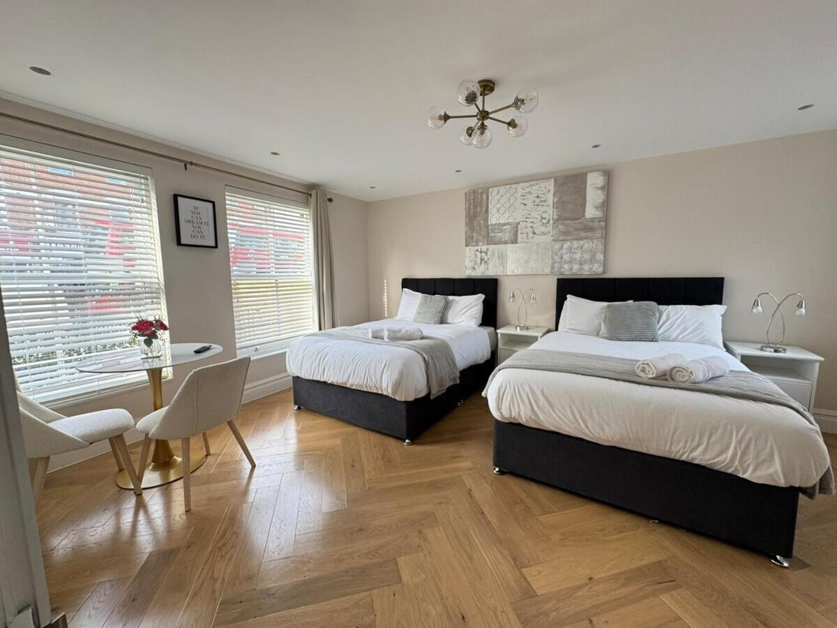 The Grand Royal Kilburn House - 4br/3br W Parking